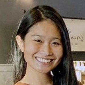Linda Tong Planners Headshot 2 of 10