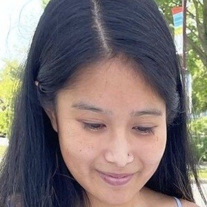 Linda Tong Planners Headshot 3 of 10