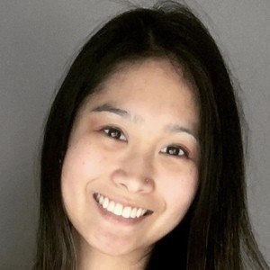 Linda Tong Planners Headshot 4 of 10