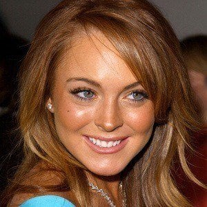 Lindsay Lohan Headshot 8 of 9