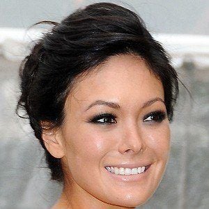 Lindsay Price - Bio, Family, Trivia | Famous Birthdays