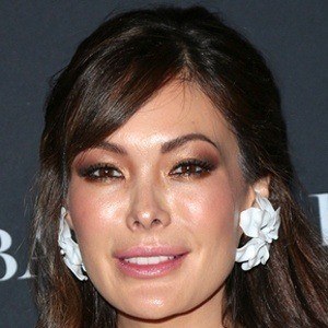 Lindsay Price Headshot 3 of 5