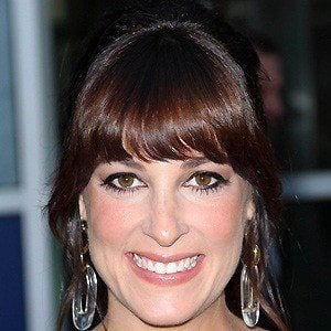 Lindsay Sloane - Bio, Family, Trivia | Famous Birthdays