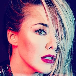 Lindsey McKeon Headshot 4 of 6