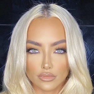 Lindsey Pelas at age 30