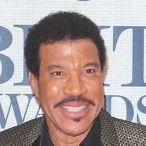 Lionel Richie Headshot 4 of 6