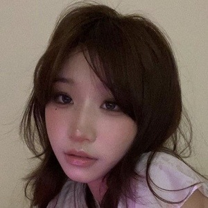 Lisa Lin at age 17