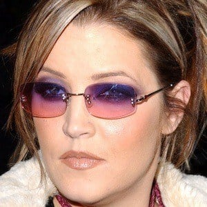 Lisa Marie Presley Headshot 8 of 9