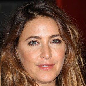 Lisa Snowdon Headshot 6 of 8