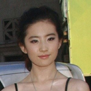 Liu Yifei at age 15