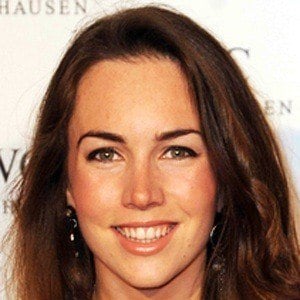 Liv Boeree Headshot 2 of 4