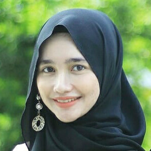 liyaarasyaaa Headshot 2 of 6