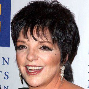 Liza Minnelli - Age, Family, Bio | Famous Birthdays