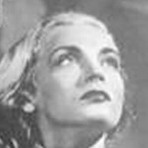 Lizabeth Scott Headshot 7 of 7