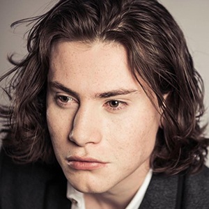 LJ Benet Headshot 4 of 10