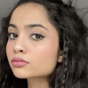 Lmaoavni Headshot 4 of 10