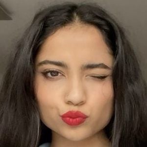 Lmaoavni - Age, Family, Bio | Famous Birthdays