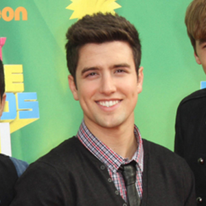 Logan Henderson - Age, Family, Bio | Famous Birthdays