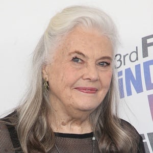 Lois Smith Headshot 3 of 3