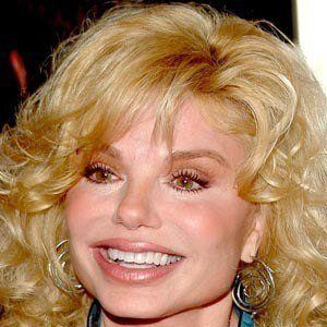 Loni Anderson at age 58