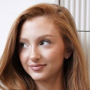 Loren Asad Headshot