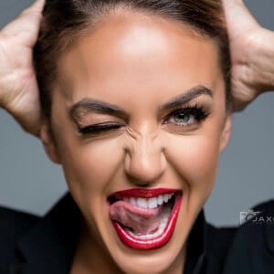 Loren Rosko Headshot 5 of 6