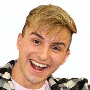 Lucas Cruikshank at age 24