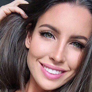 Lucia Javorčeková Headshot 6 of 10