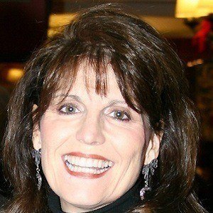 Lucie Arnaz - Bio, Family, Trivia | Famous Birthdays