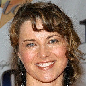 Lucy Lawless - Bio, Family, Trivia | Famous Birthdays
