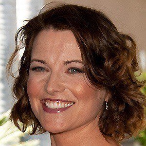 Lucy Lawless - Bio, Family, Trivia | Famous Birthdays