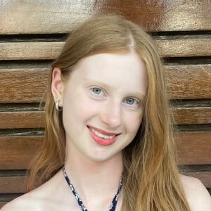 Lucy Presco Headshot 3 of 4