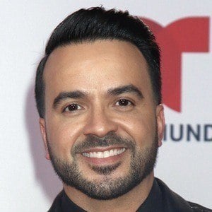 Luis Fonsi at age 41