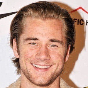 Luke Benward Headshot 8 of 9