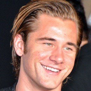 Luke Benward Headshot 9 of 9