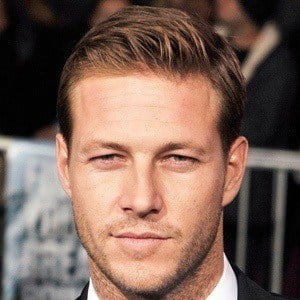 Luke Bracey Headshot 5 of 10