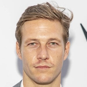 Luke Bracey Headshot 7 of 10