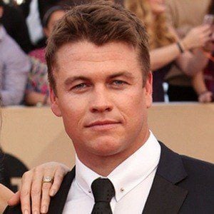 Nate - Luke Hemsworth 01