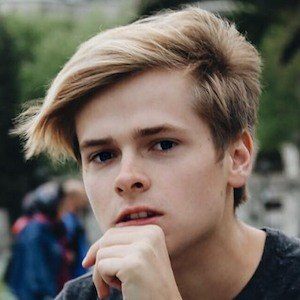 Luke Korns - Age, Family, Bio | Famous Birthdays