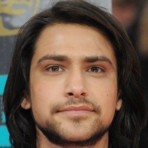 Luke Pasqualino Headshot 4 of 8