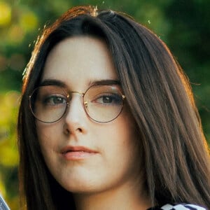 Lydia Wilson Headshot 2 of 6