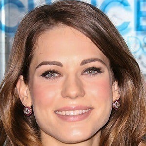 Lyndsy Fonseca Headshot 5 of 10