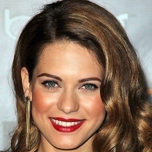 Lyndsy Fonseca Headshot 6 of 10