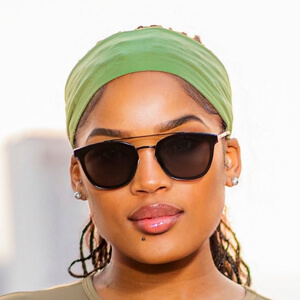 Mbali Mzobe Headshot 4 of 6