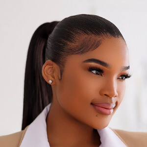 Mbali Mzobe Headshot 5 of 6