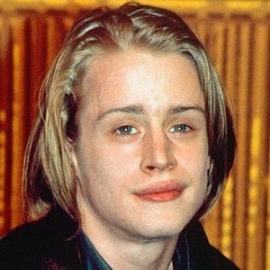 Macaulay Culkin Headshot 7 of 10