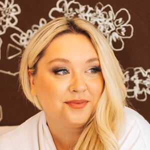 Mackenzie Dudzik Headshot 3 of 8