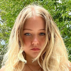 maddythesillygoose Headshot 2 of 3