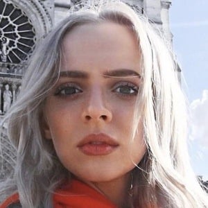 Madilyn Bailey at age 26