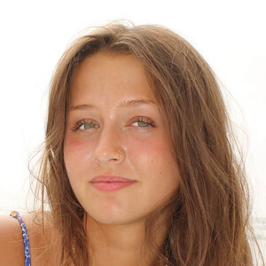 Madison Myers Headshot 3 of 7